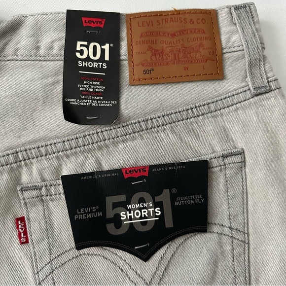 Levi’s Premium 501 ORIGINAL SHORTS Size 32 Women - Picture 15 of 16